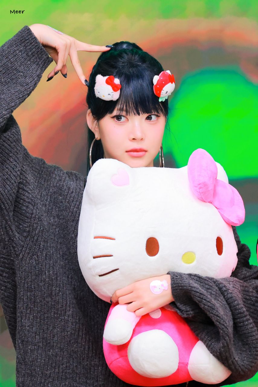 르세라핌 홍은채 생일