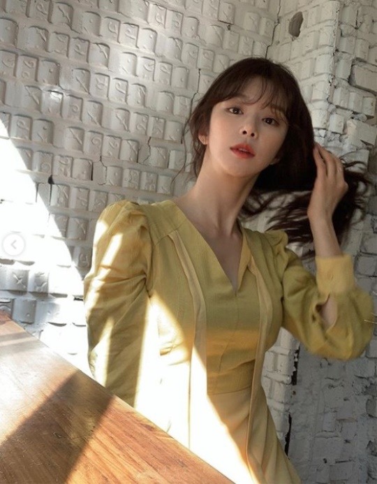 목이 길어 슬픈 이주빈