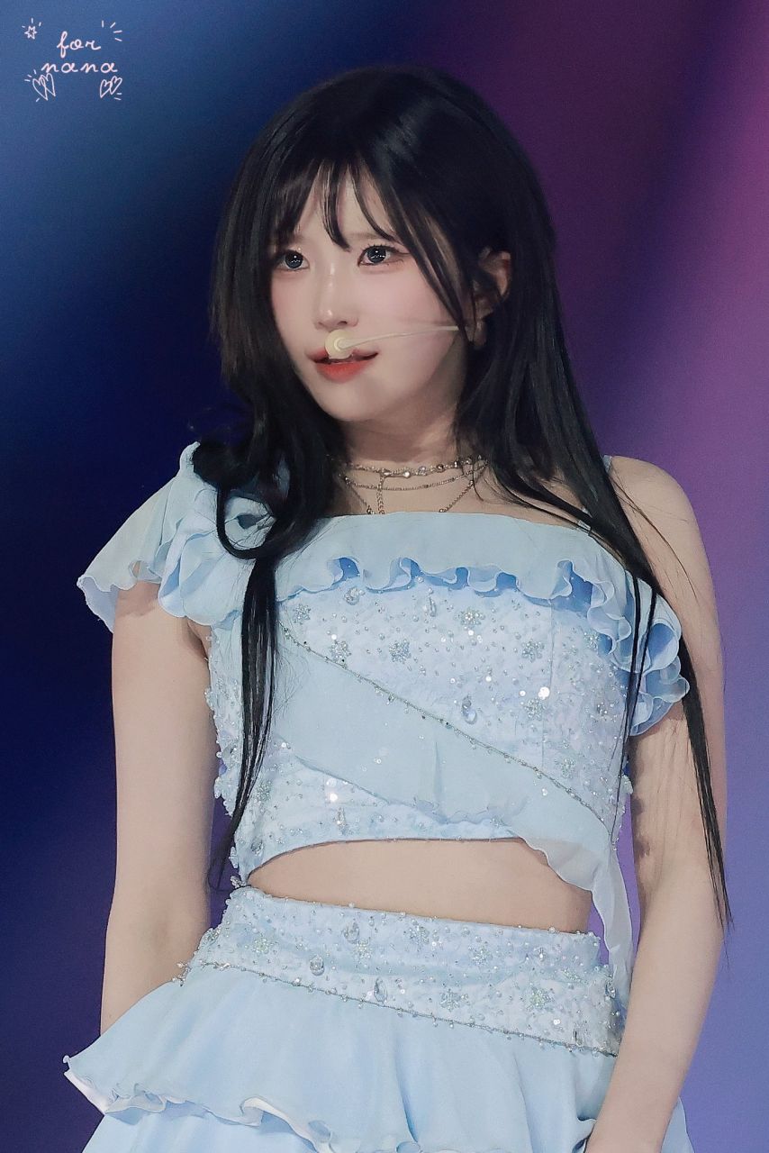 프로미스나인 송하영