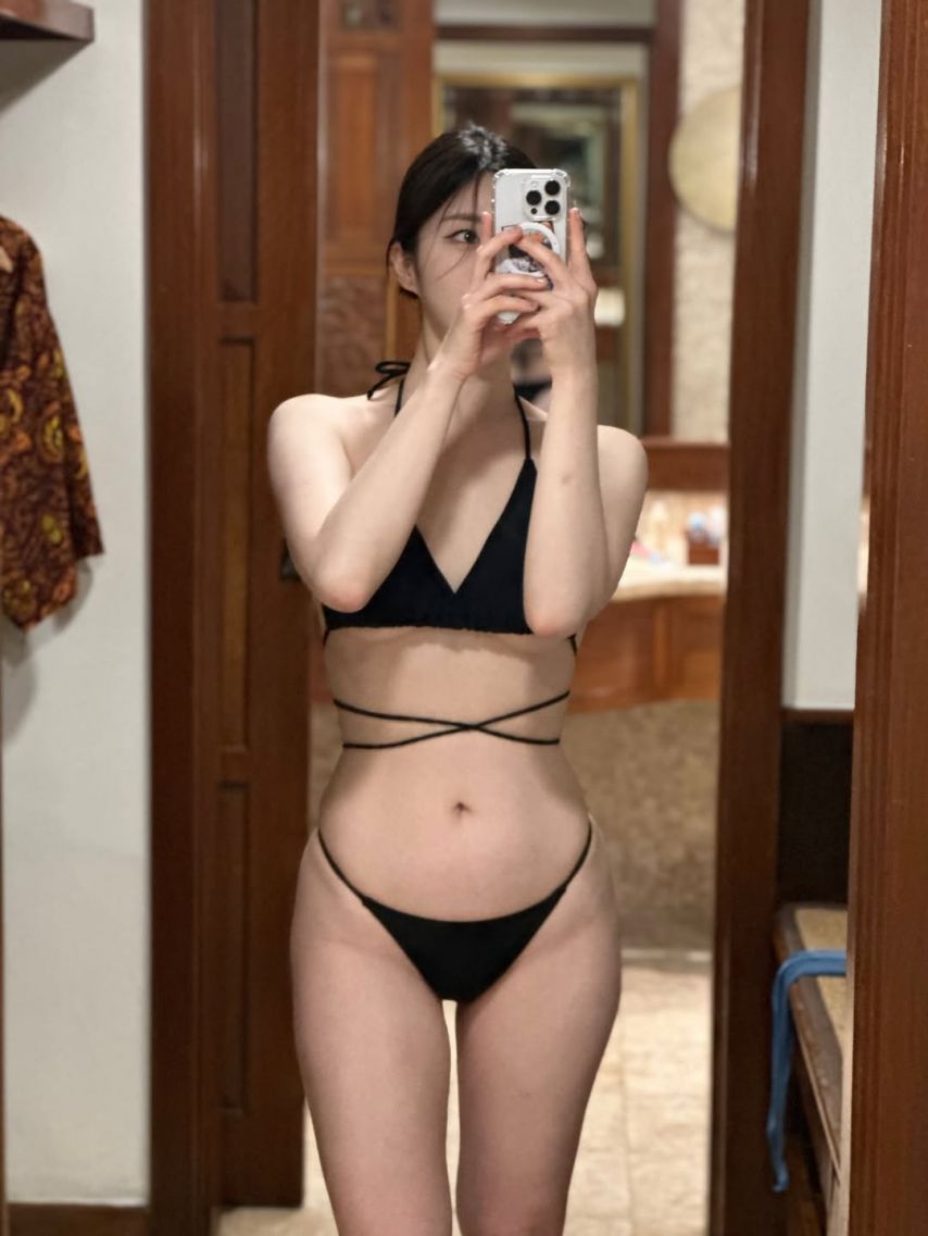 유진 (yoogymsim) 비키니