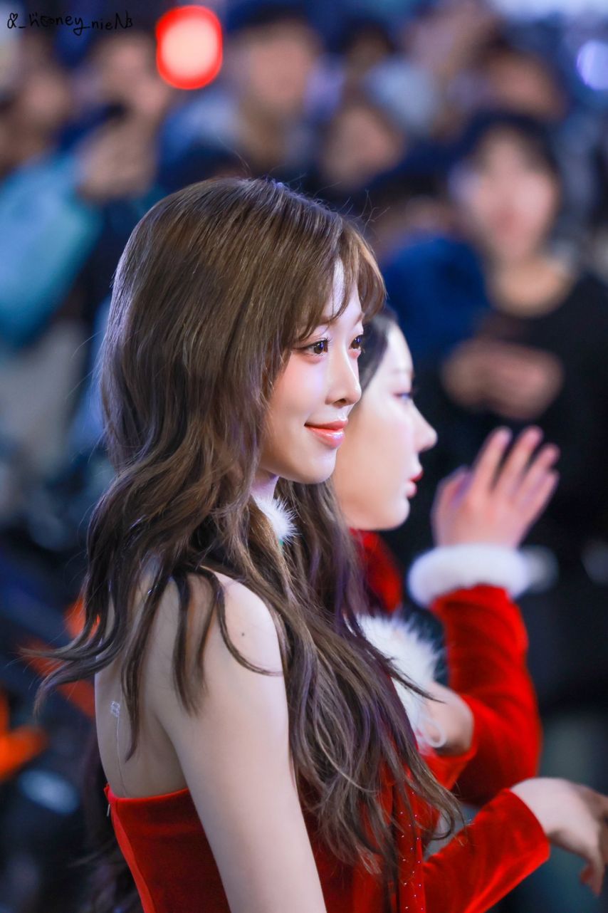 트리플에스 김유연 수민 니엔