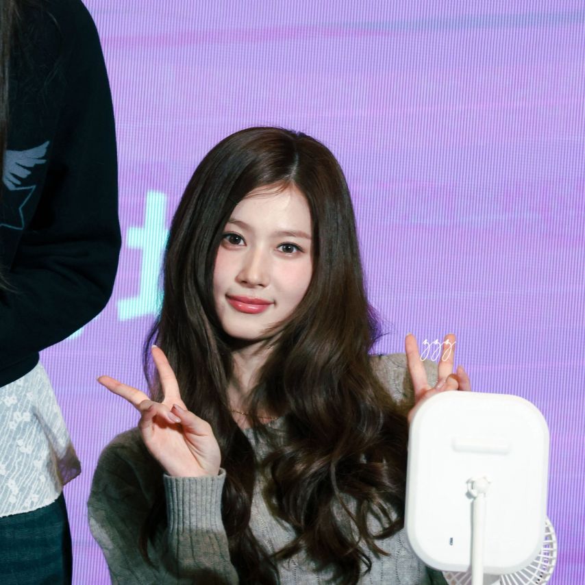 트와이스 사나