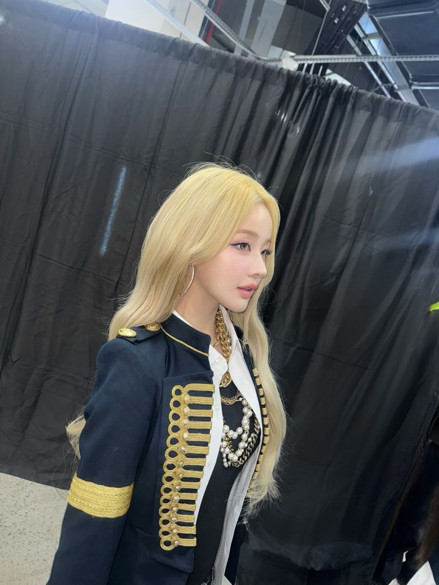 키스오브라이프 벨 인스타그램 업로드.JPG