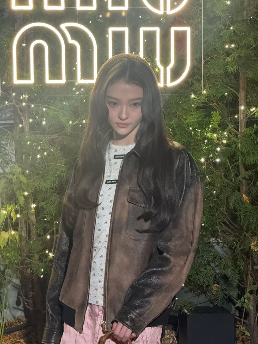 오늘자 미야오(MEOVV) 엘라 인스타그램 업데이트.JPG
