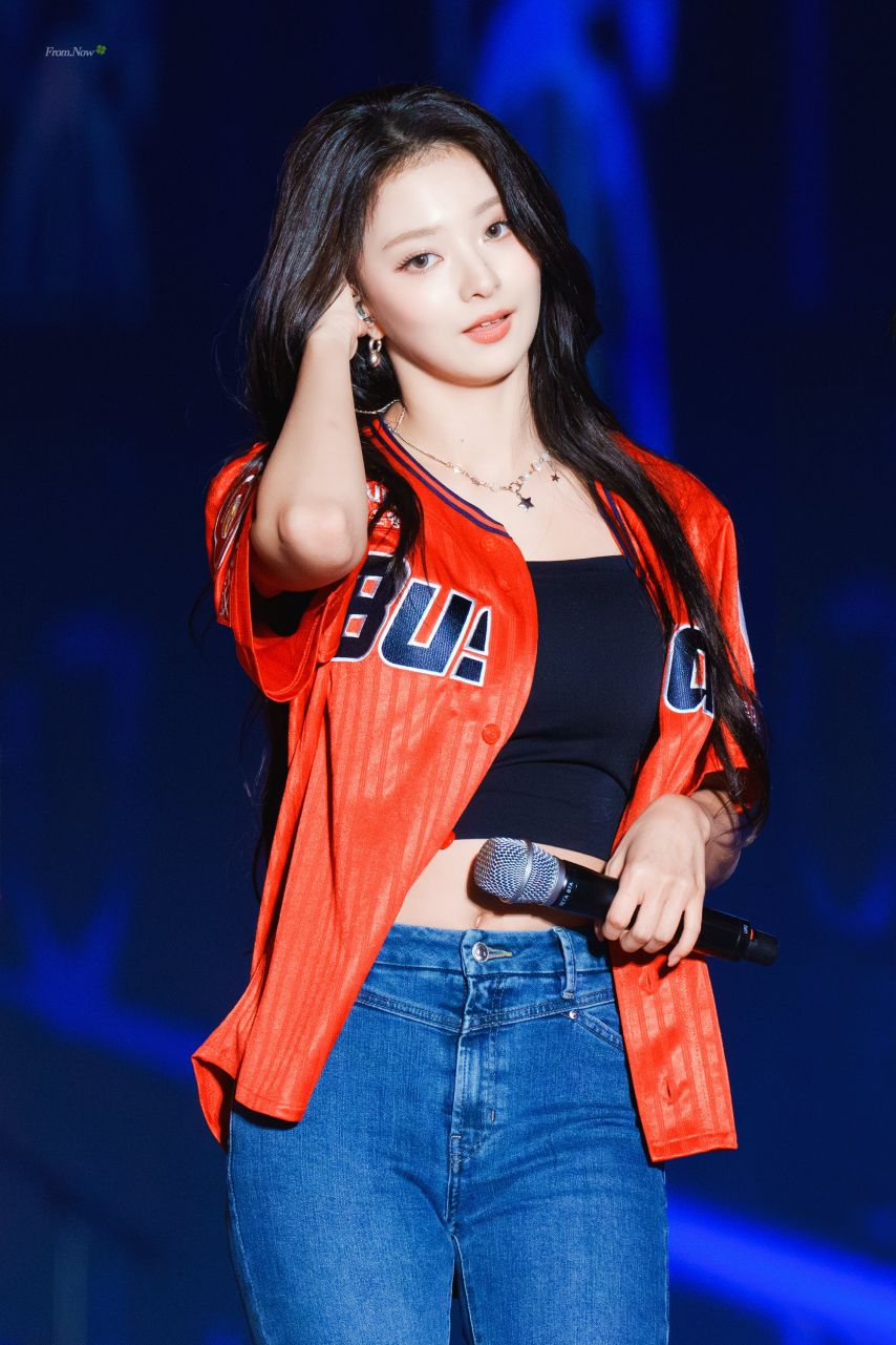 프로미스나인 이나경