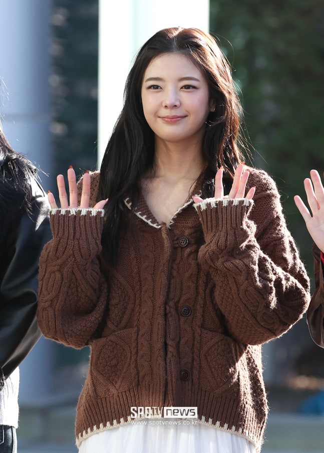 있지 리아