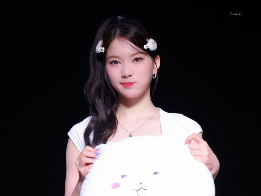 스테이씨 아이사