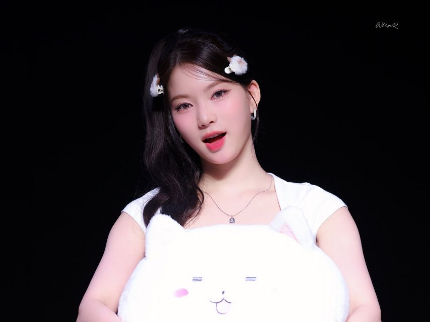 스테이씨 아이사