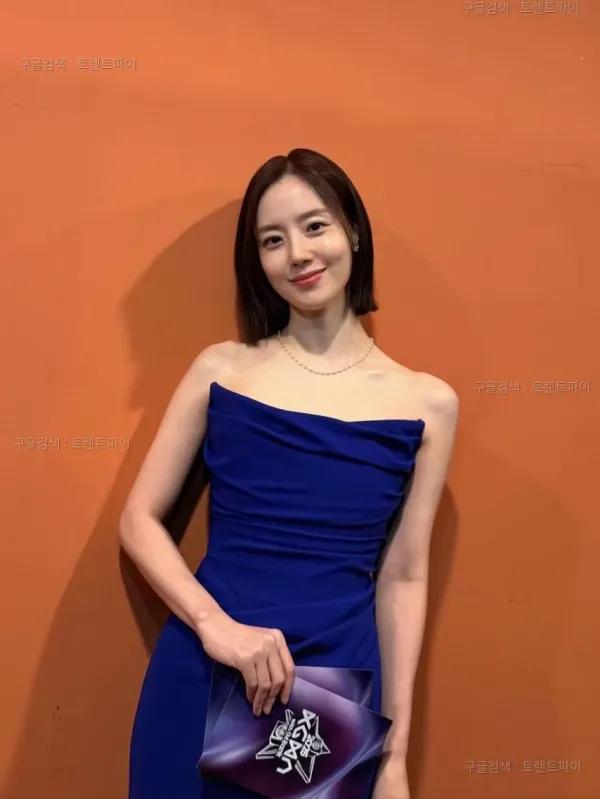 문채원