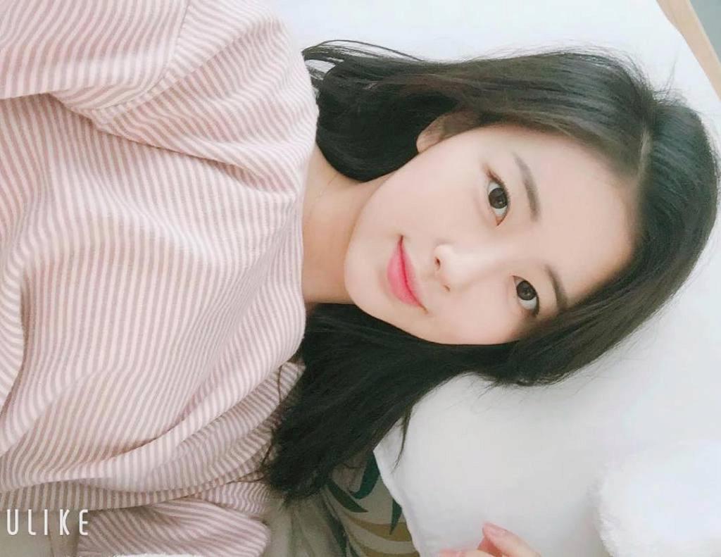ㅇㅇㅎ?) 이쁜 모델