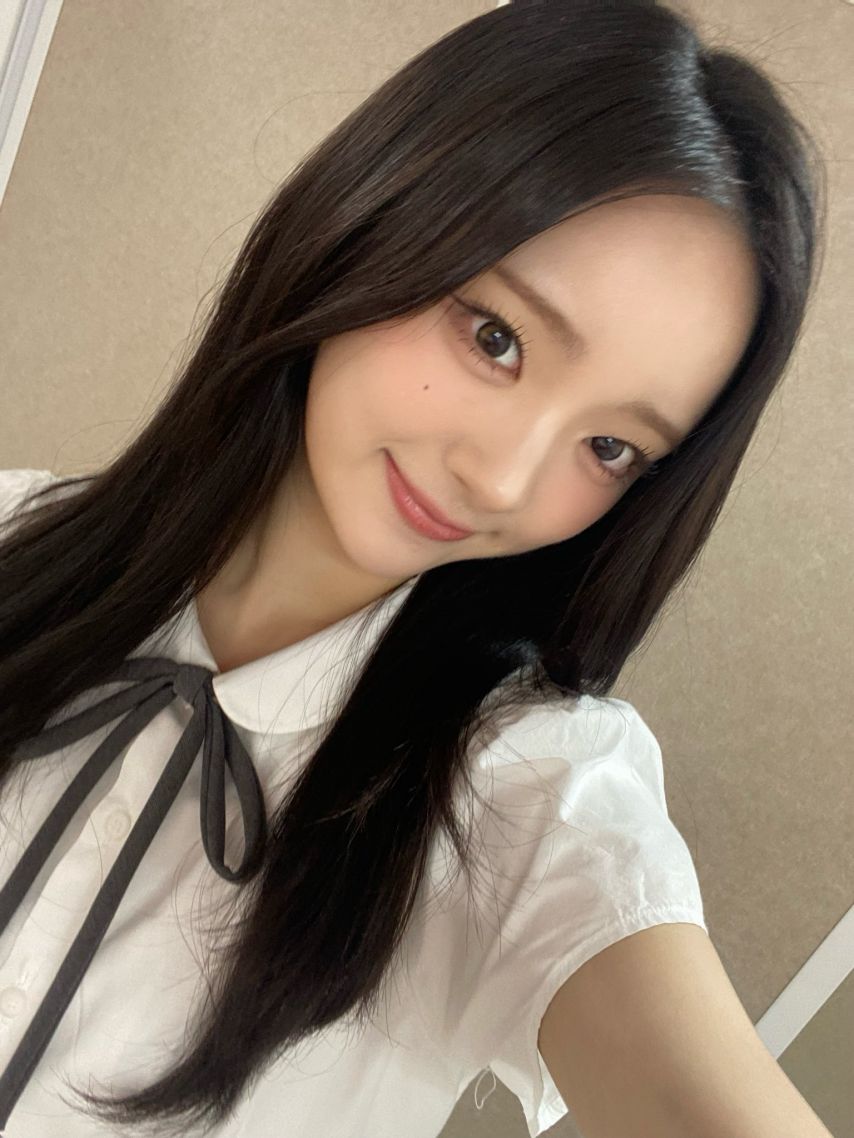 아이칠린 이지, 지윤