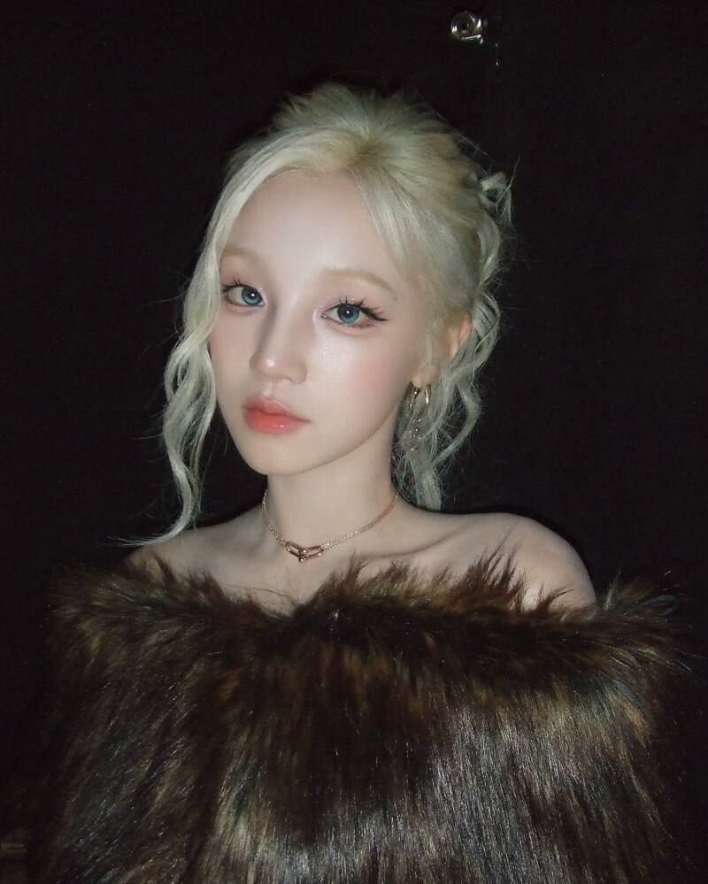 여자아이들 우기