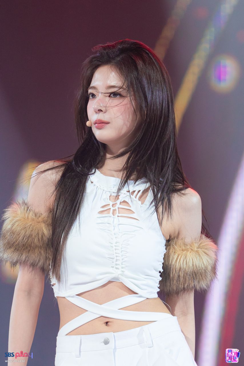 ITZY 인기가요 현장포토