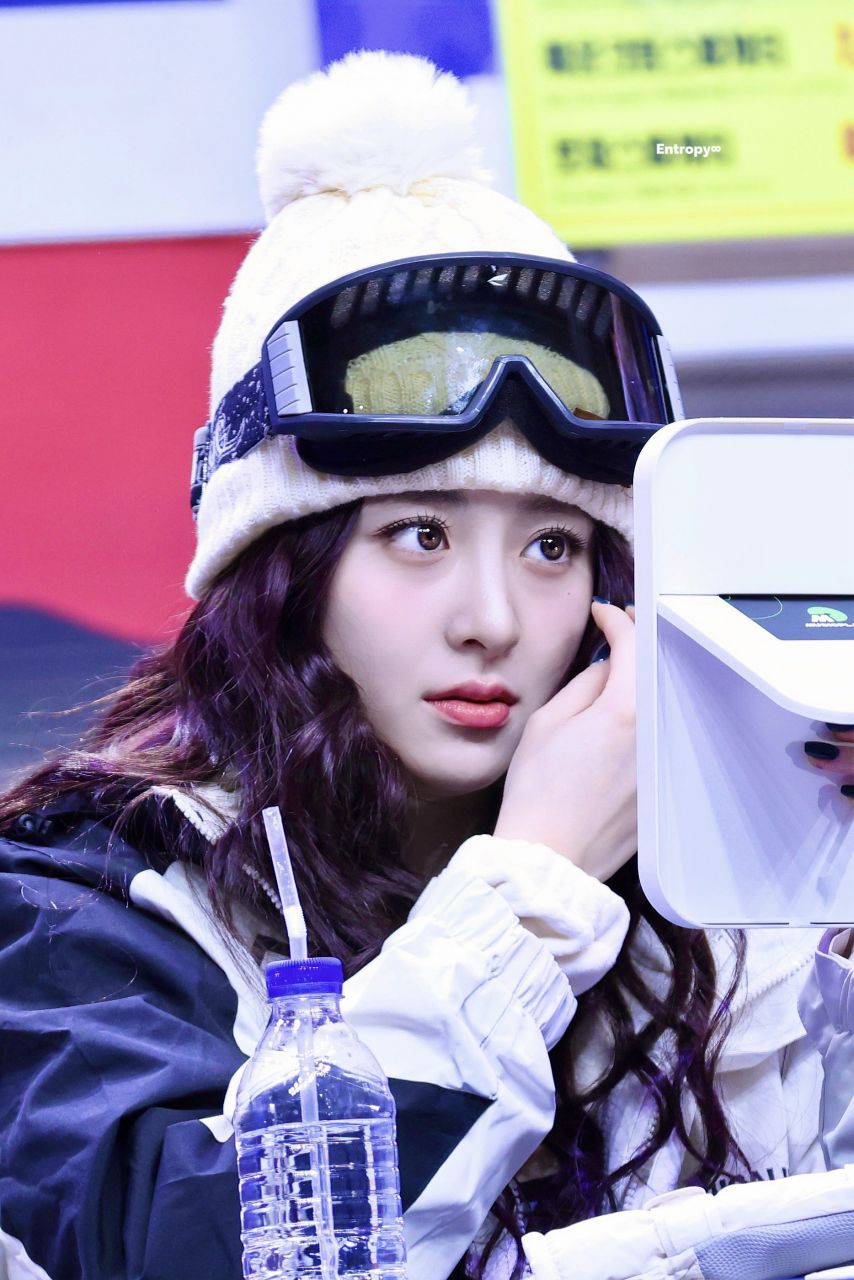르세라핌 허윤진