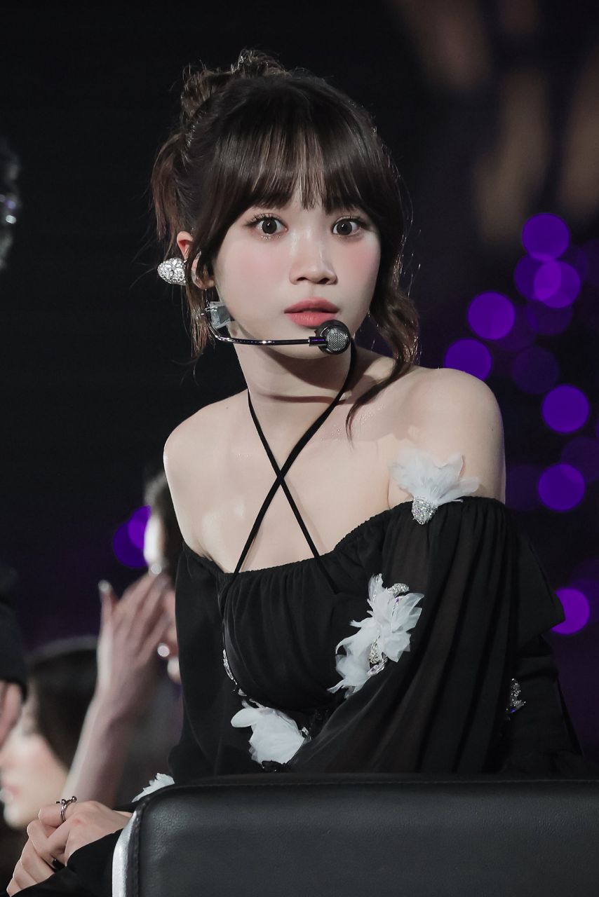 [르세라핌] 어제 긴장했지만 귀여웠던 김채원