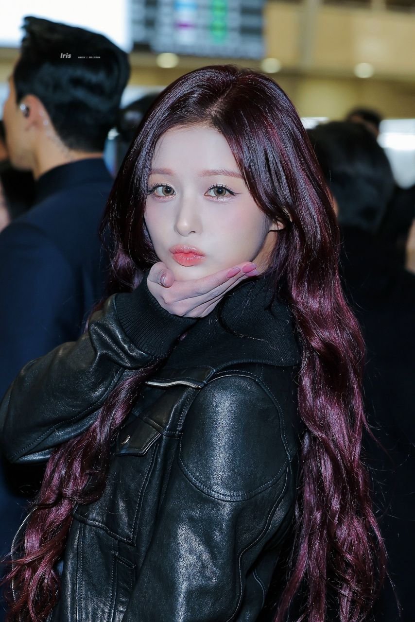 오늘 출국하는 엔믹스 설윤