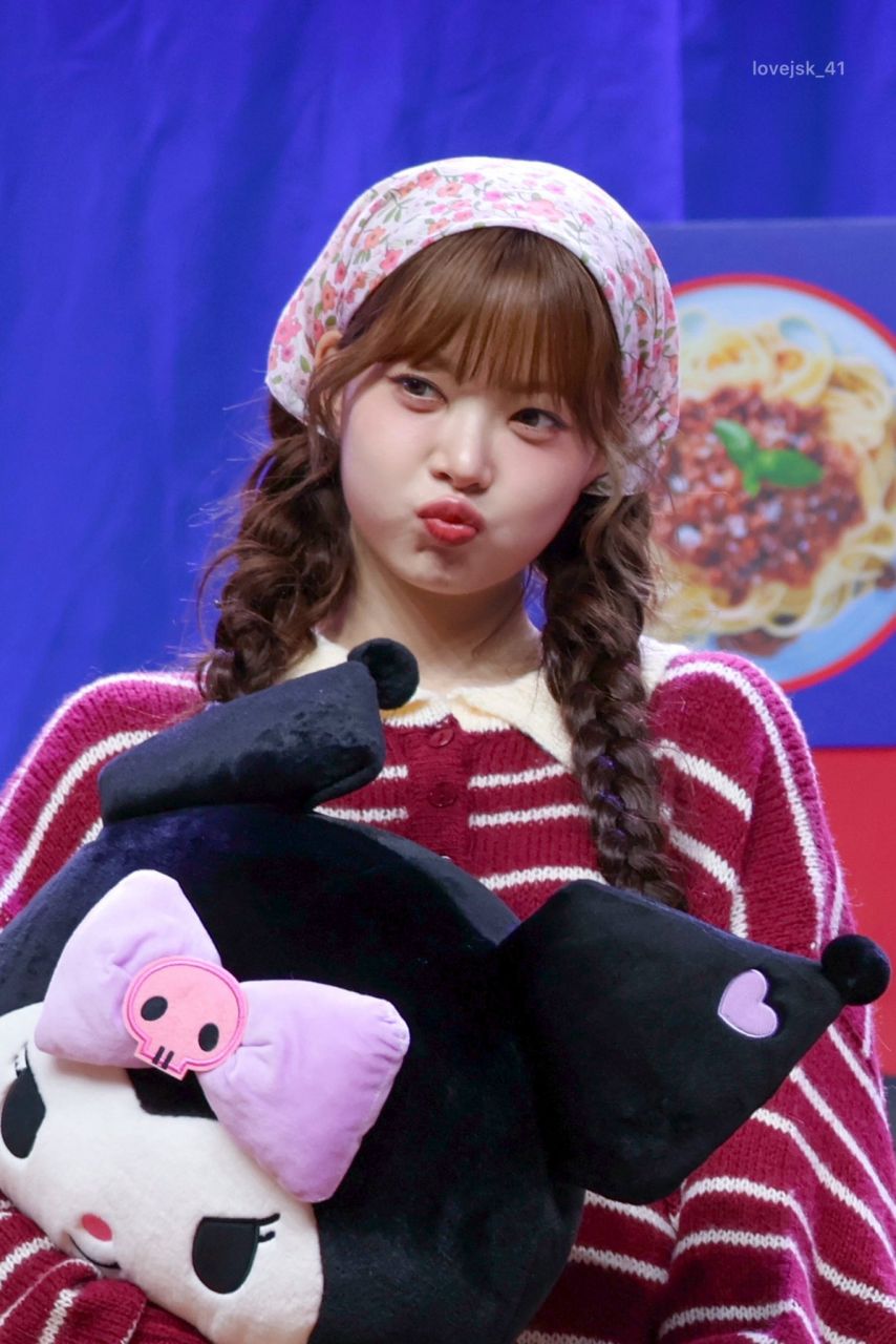 르세라핌 홍은채