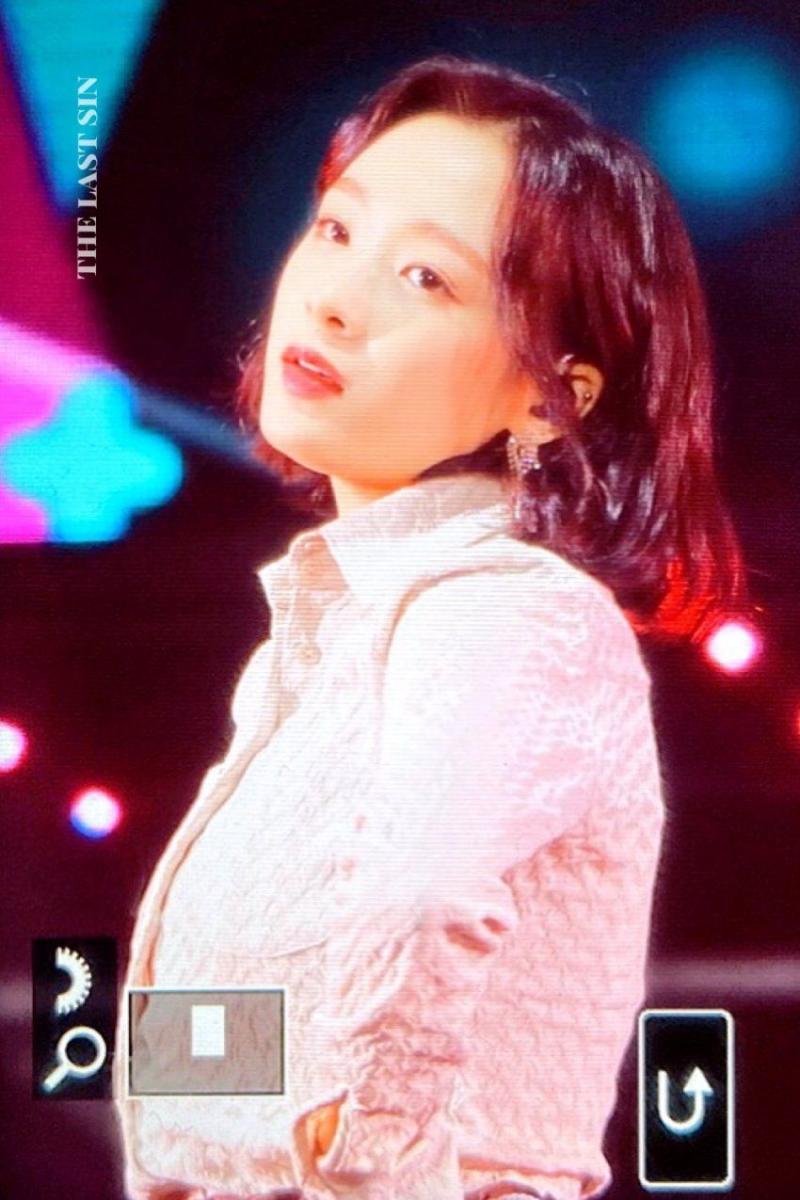 에이프릴-진솔