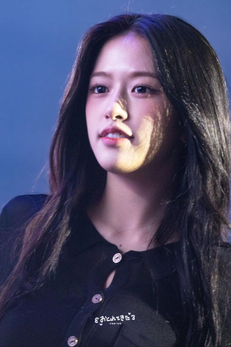 아이브 안유진