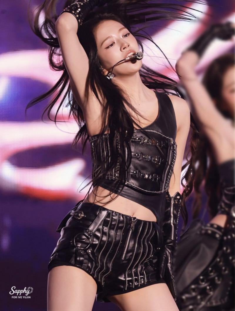 아이브 안유진