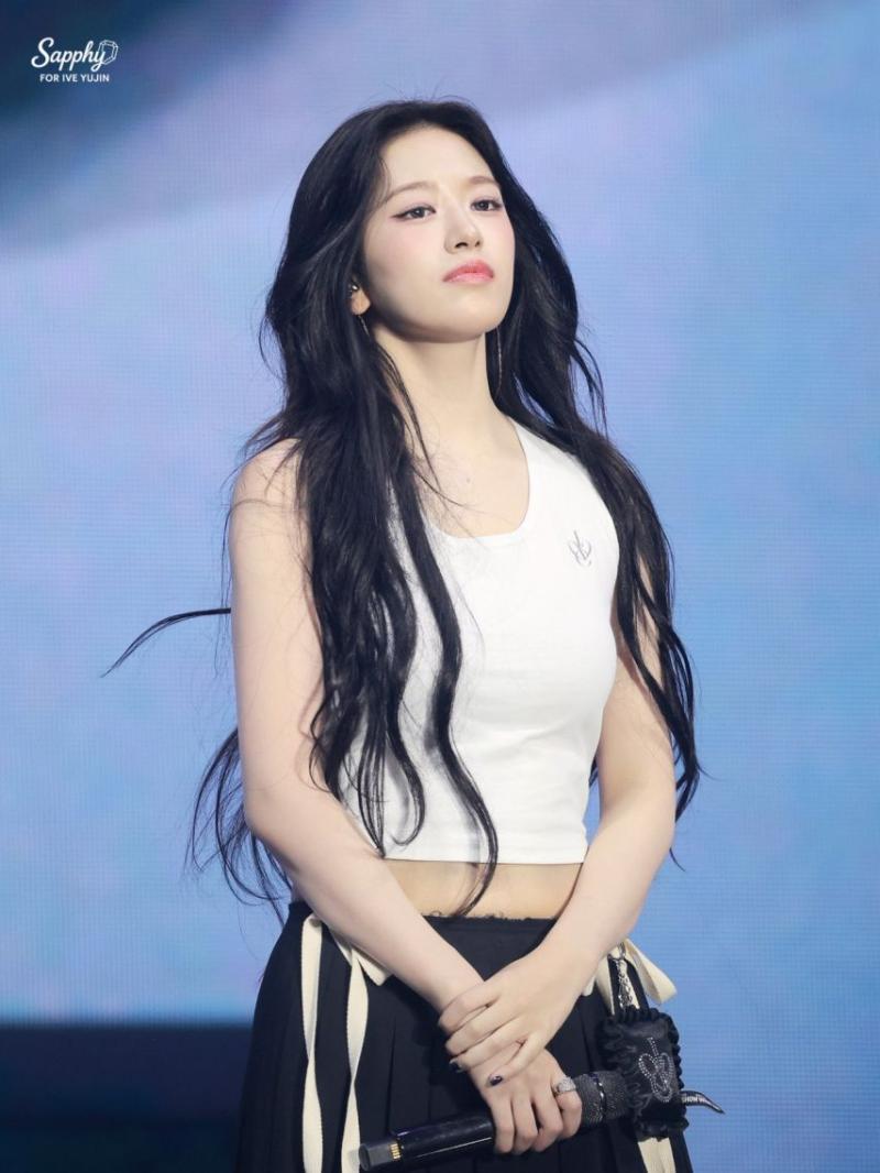 아이브 안유진