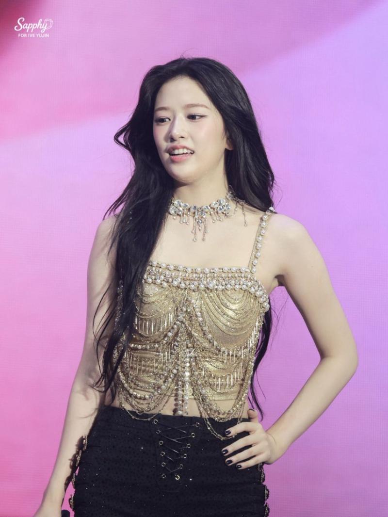 아이브 안유진