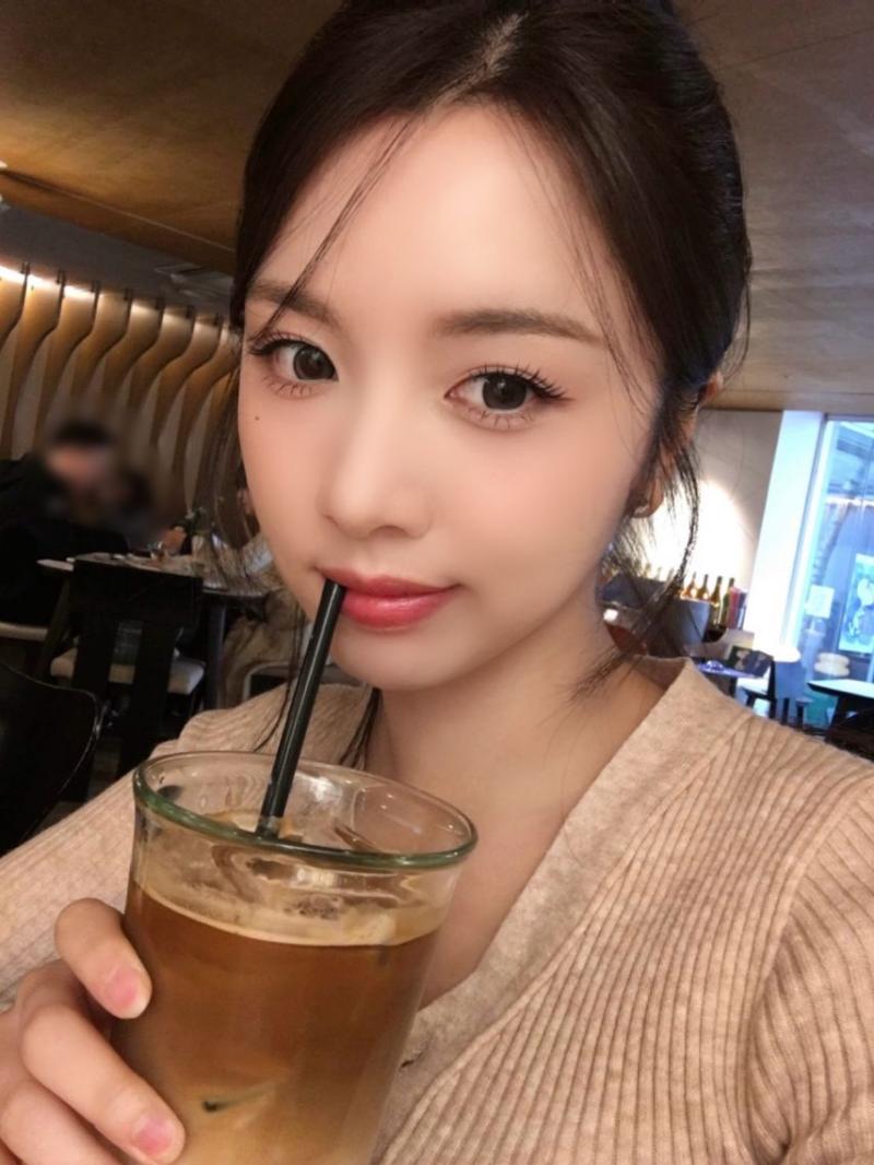 나나 우연 소라 루시 민서 WOOAH우아