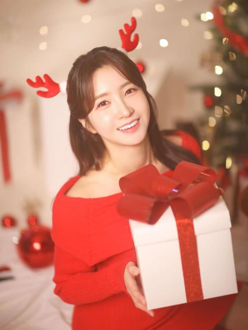 이윤정 아나운서