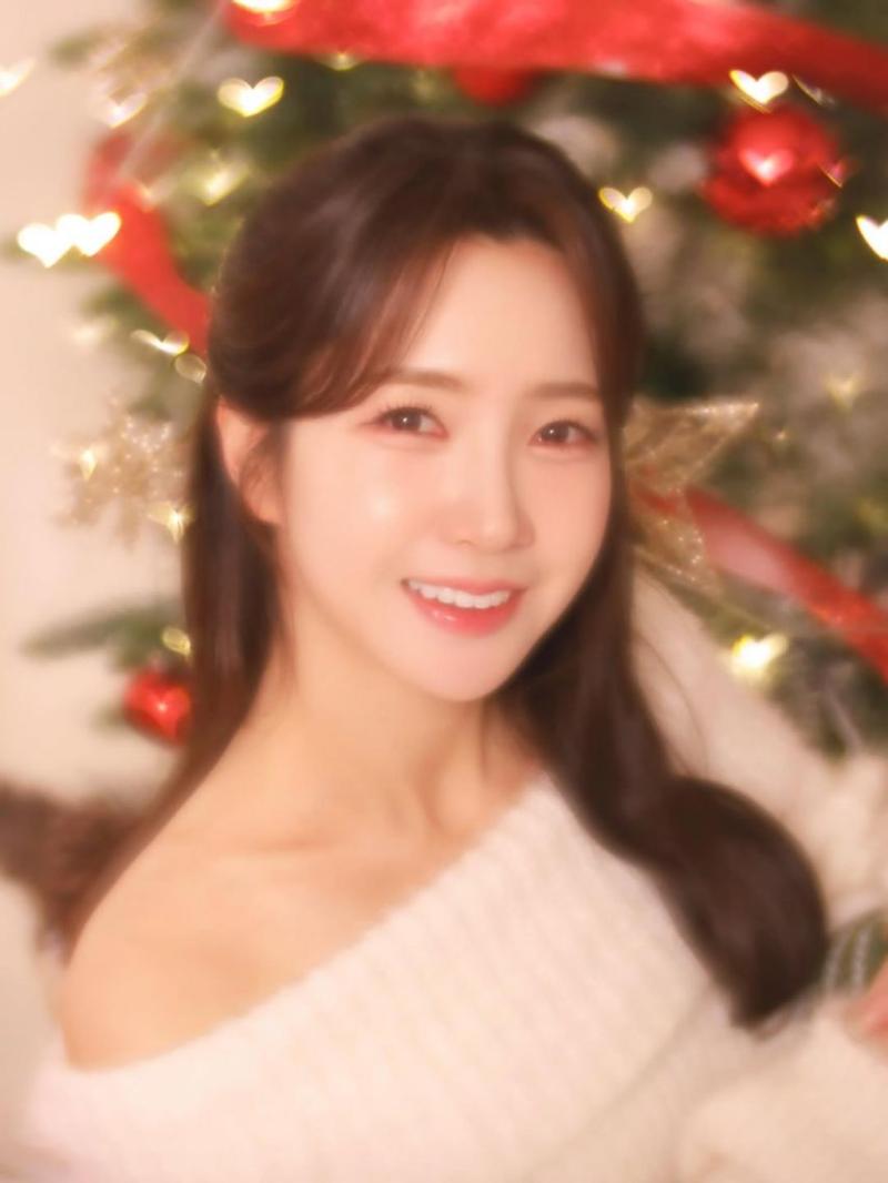 이윤정 아나운서