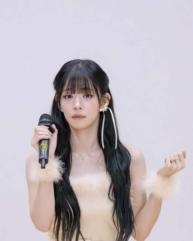 프로미스나인 이채영
