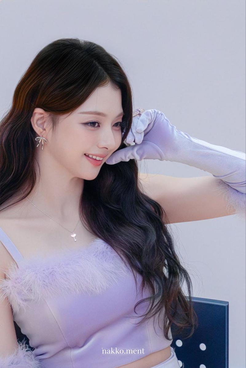 프로미스나인 이나경