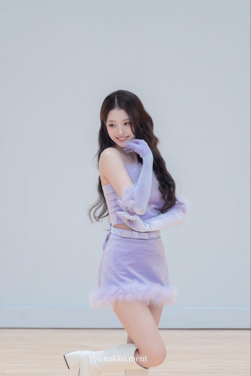 프로미스나인 이나경