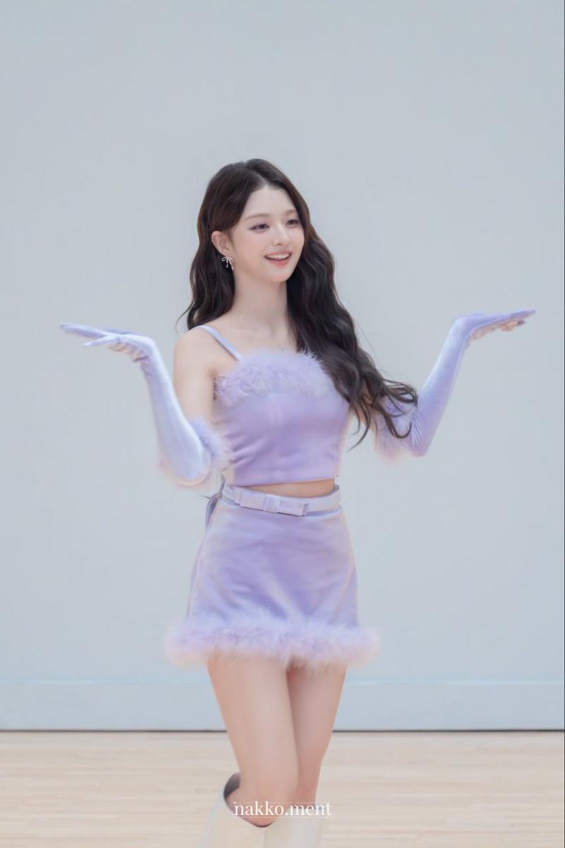 프로미스나인 이나경
