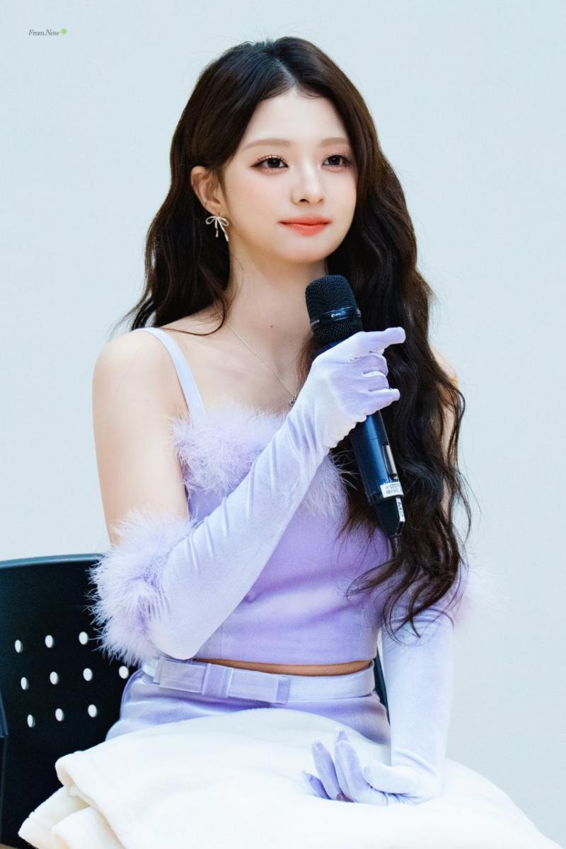 프로미스나인 이나경