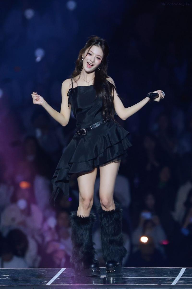 프로미스나인 이나경