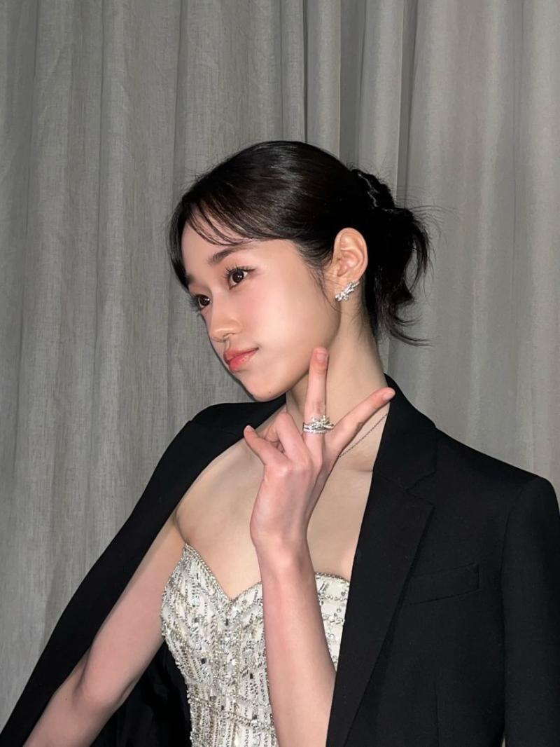 노윤서