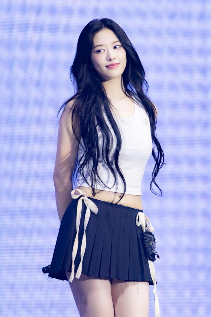 아이브 안유진