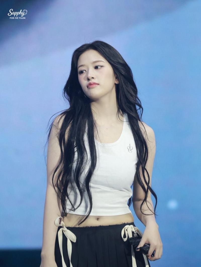 아이브 안유진