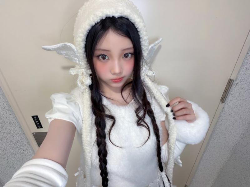 아일릿 / 윤아