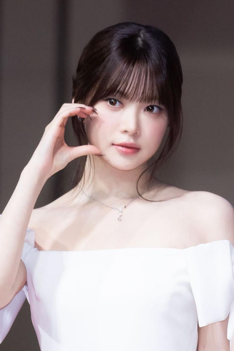 [르세라핌] 하이힐이 불편했지만 그래도 예뻤던 홍은채
