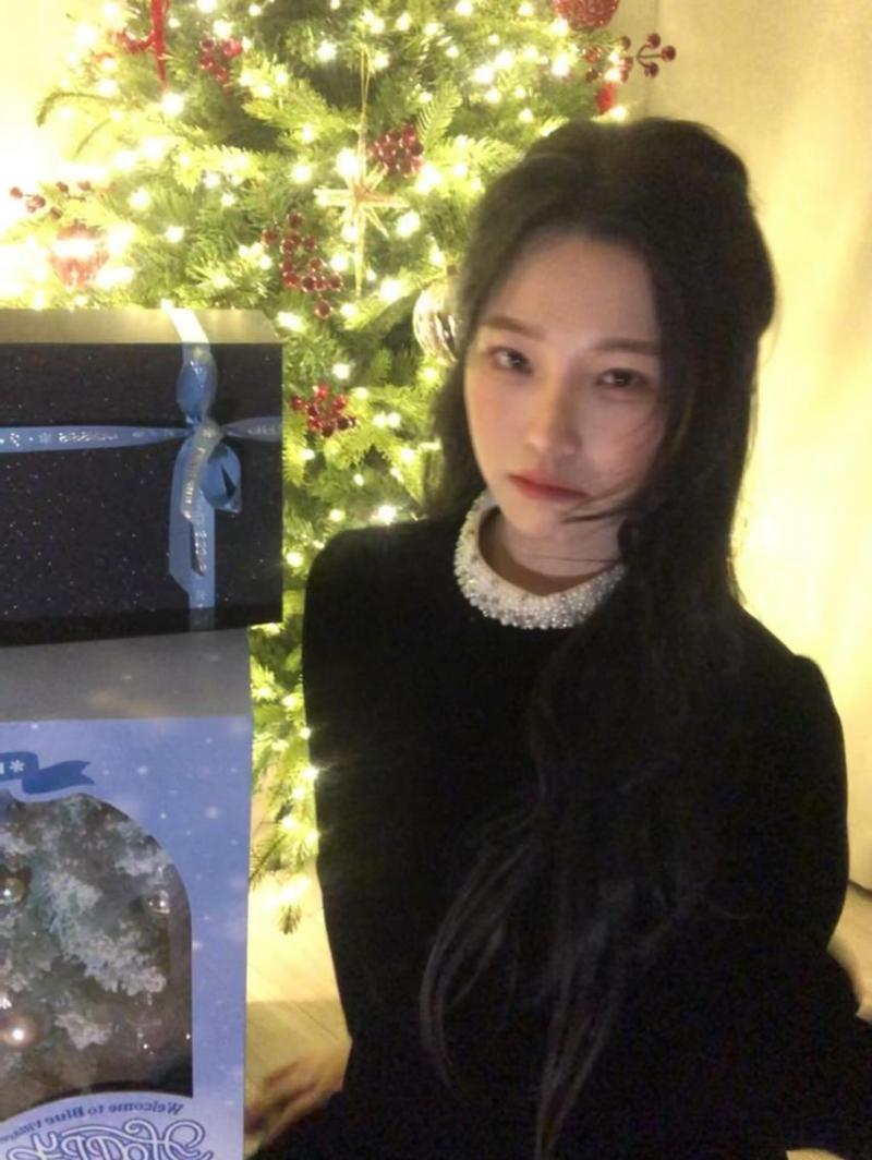 프로미스나인 백지헌