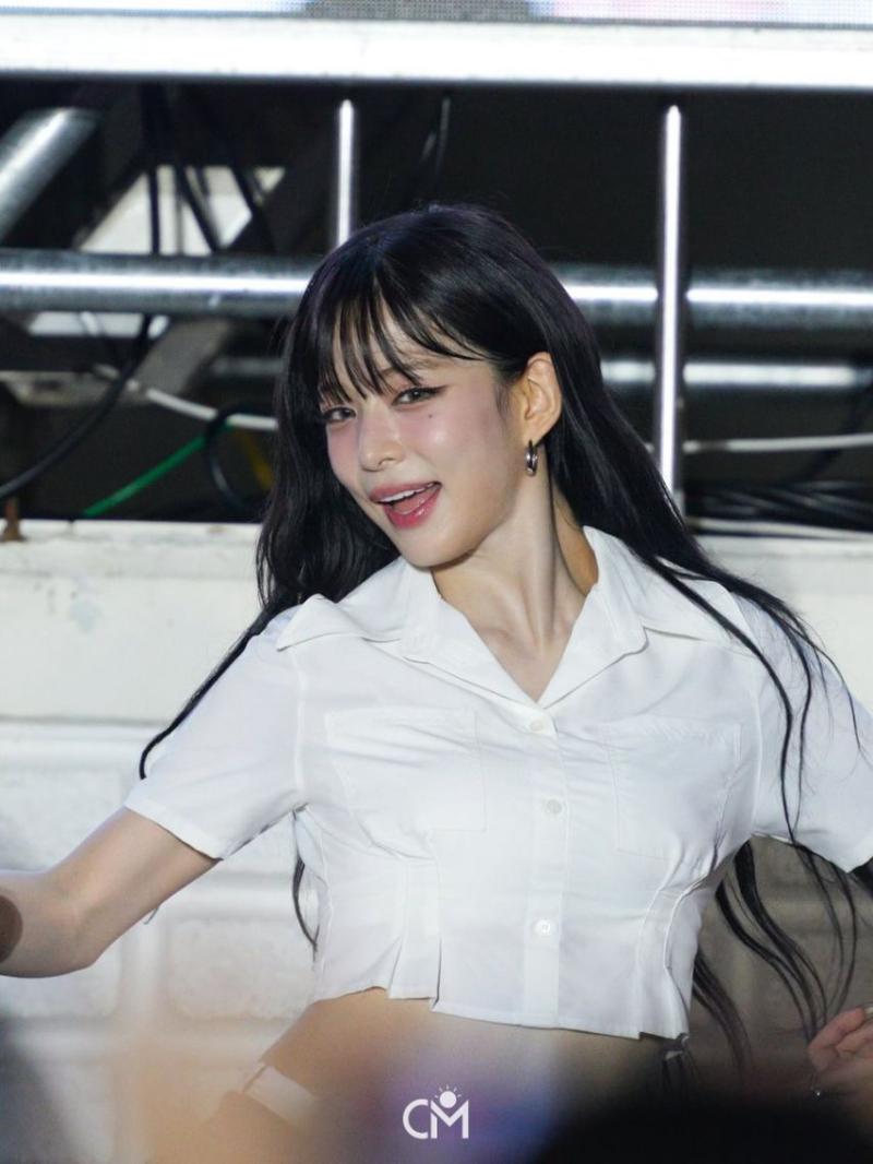 프로미스나인 이채영