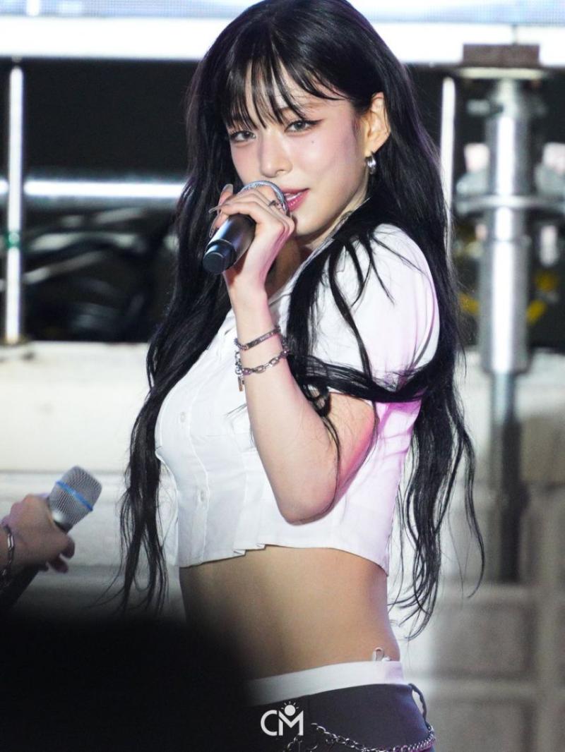 프로미스나인 이채영