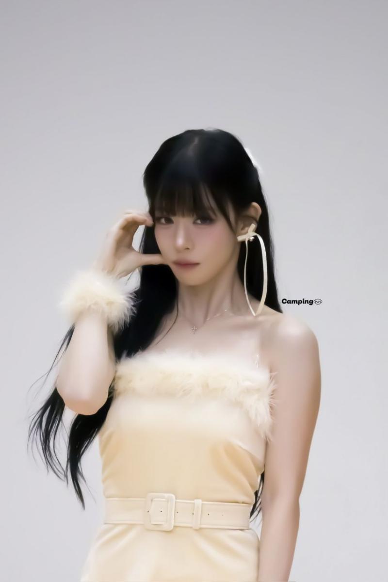 프로미스나인 이채영