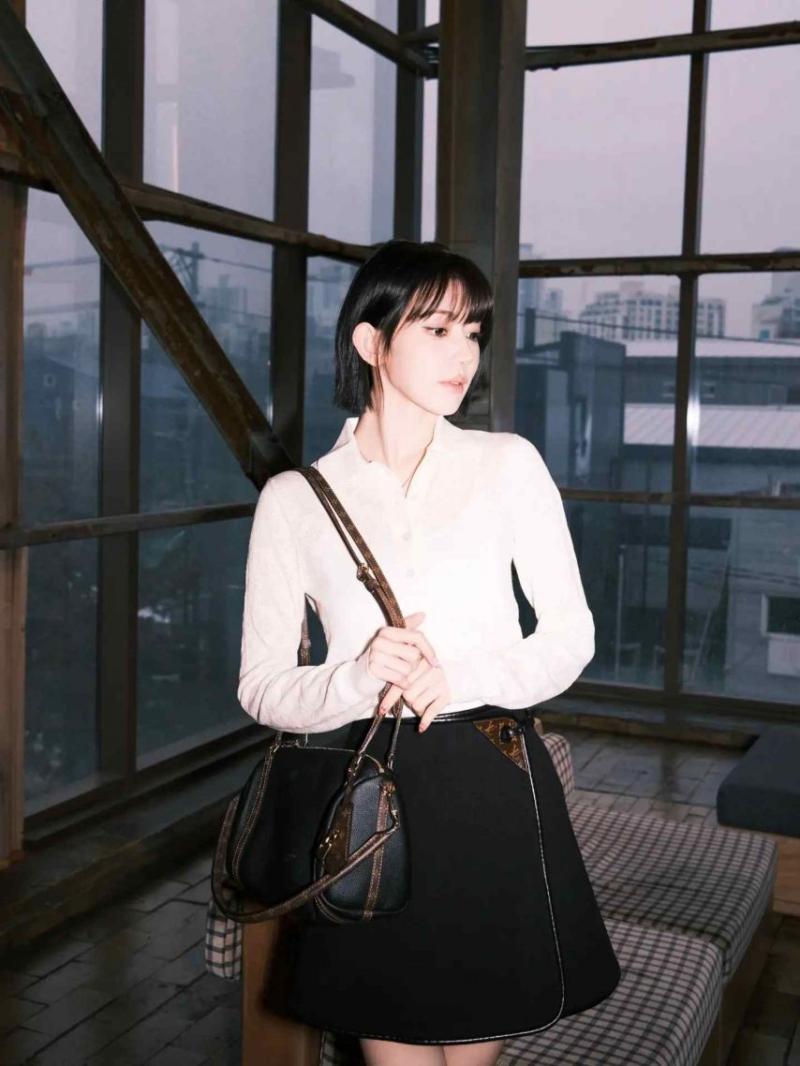 르세라핌 김채원,사쿠라,홍은채