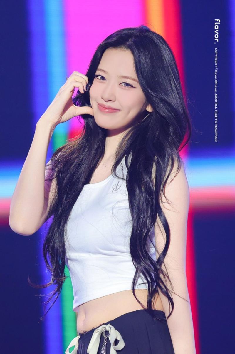 아이브 안유진