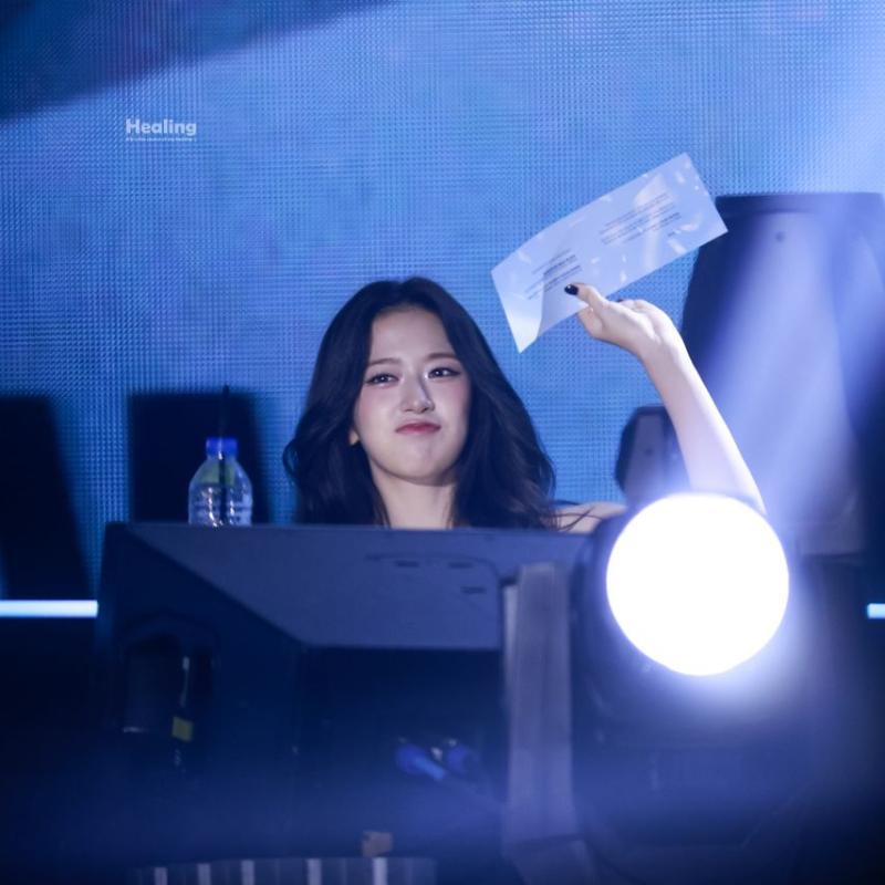 아이브 안유진