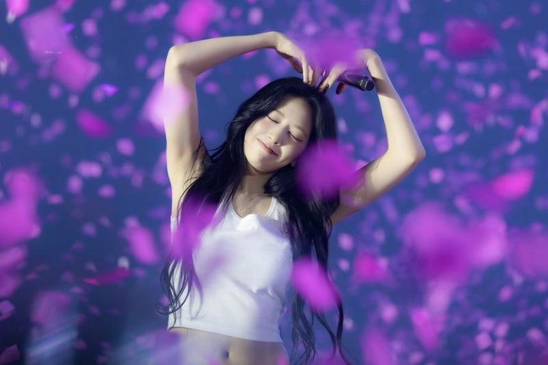 아이브 안유진