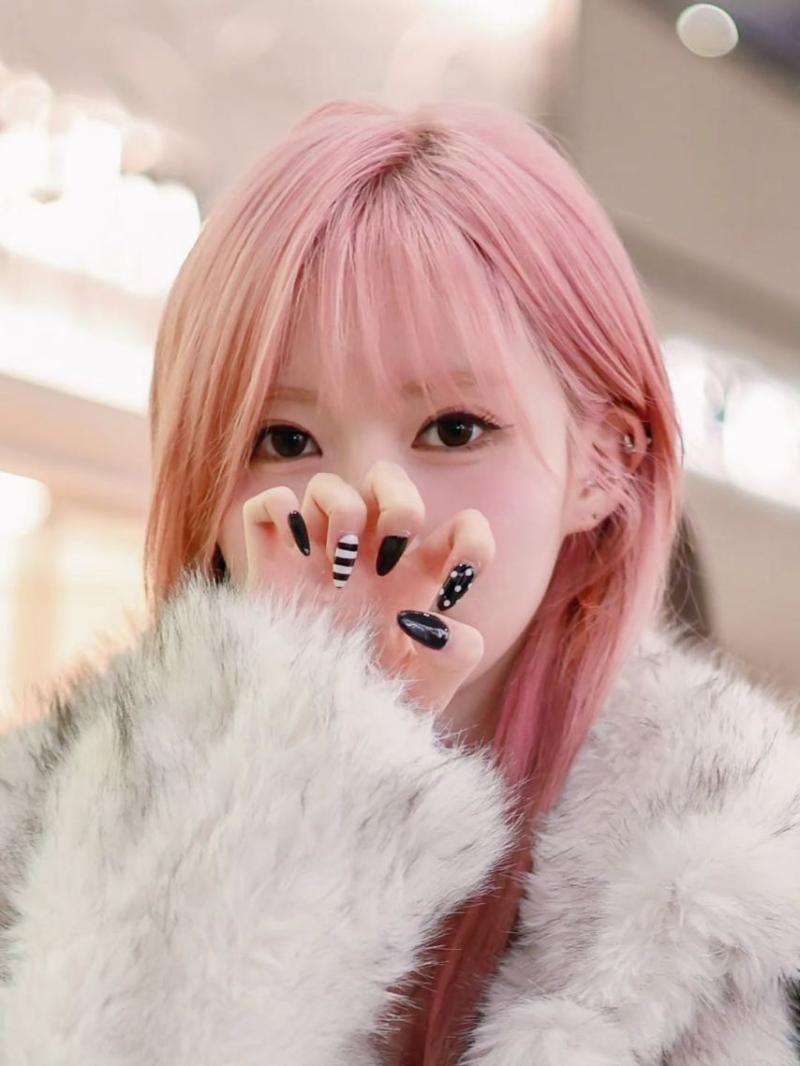 BABYMONSTER (베이비몬스터) 아사