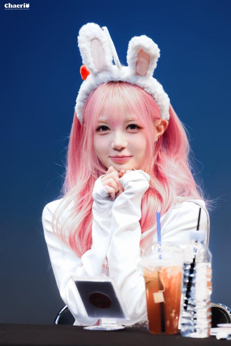 트리플에스 김채원
